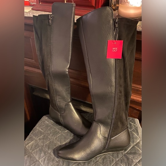 COPY - Albacore Black Boots - Picture 1 of 3